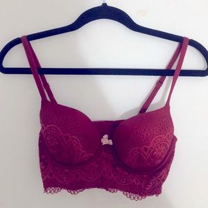 🐝5/$25🐝 Victoria’s Secret burnt red bra size 34C in EUC